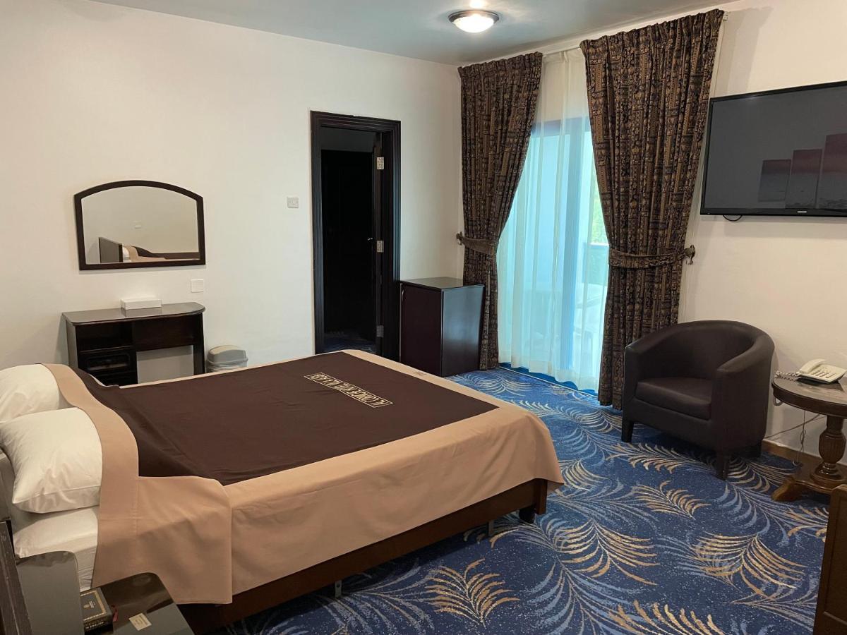 Al Corniche Hotel Sharjah Ngoại thất bức ảnh