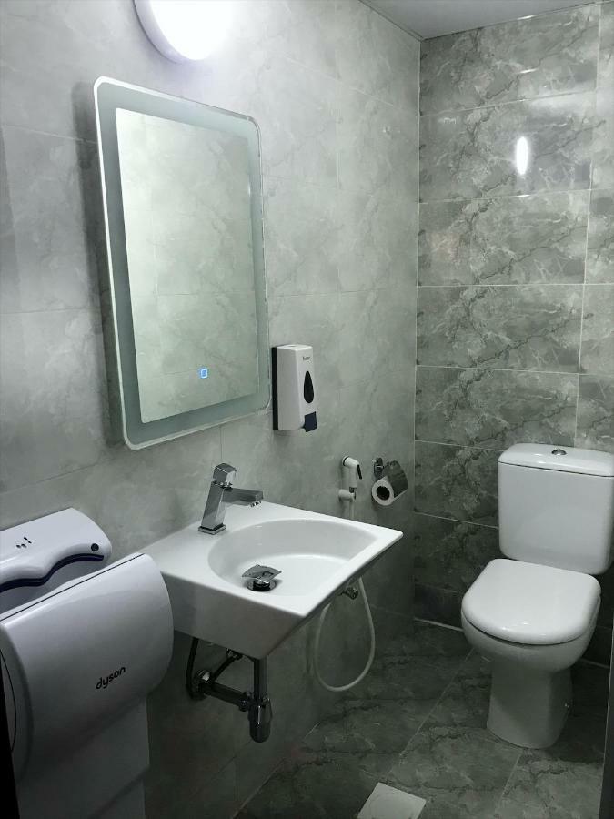 Al Corniche Hotel Sharjah Ngoại thất bức ảnh